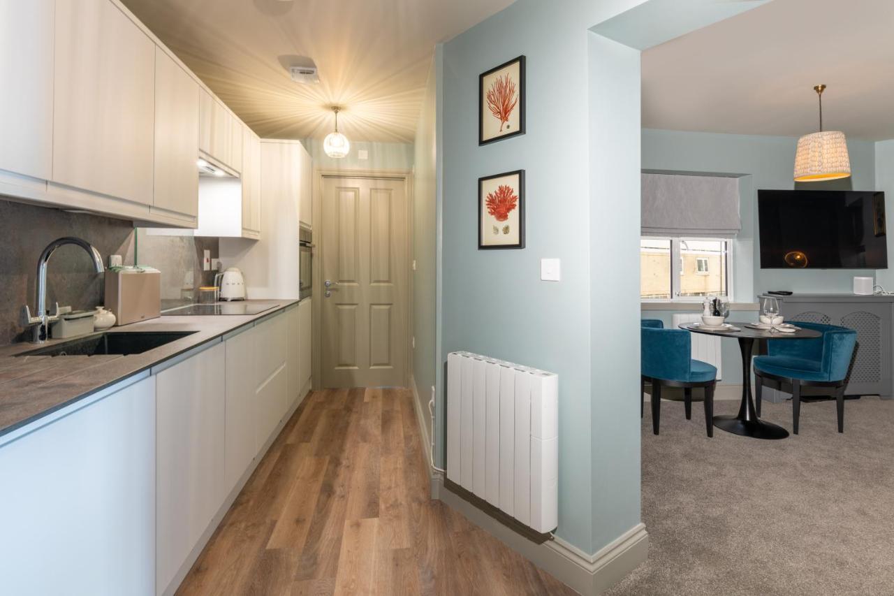 Large Stylish Studio In The Heart Of The City Bath Luaran gambar